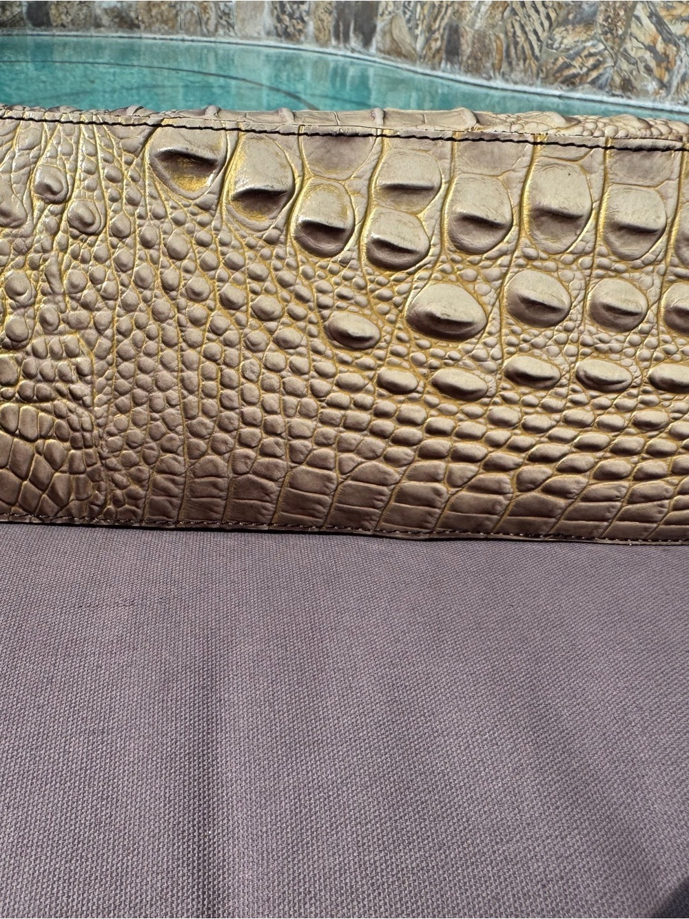 Brahmin Viviani Croc Embossed Leather Satchel Crossbody Brown Cream GUC w/duster - Picture 9 of 15